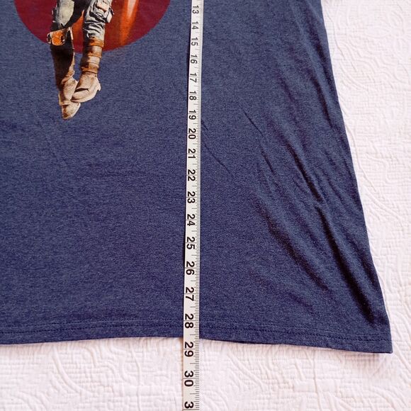 Pack of 2 men's short-sleeved t-shirts, size L, graphic t-shirt plain t-shirts. - Picture 16 of 16